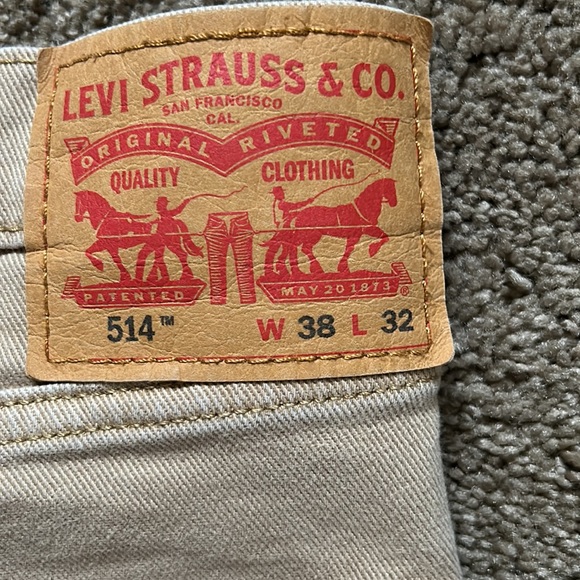 514 LEVI - Picture 1 of 4